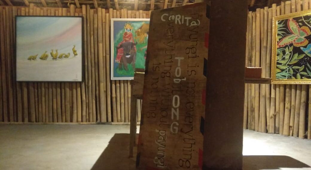 Payungi Metro dan Seniman Gelar Tobong Art Space