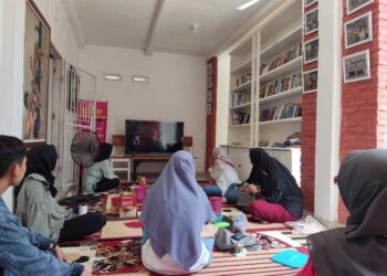 Perempuan dan Stigma di Ruang Sosial