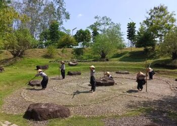 Pulang ke Masa Depan