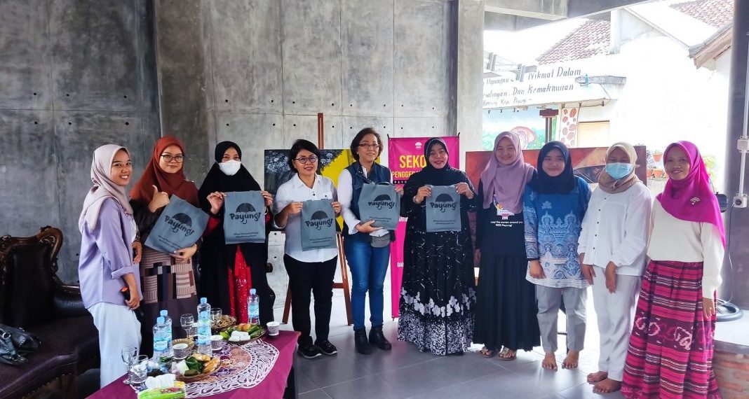 Perempuan Berdagang dan Berkarir Prespektif Gender Dalam Hukum Islam di Indonesia