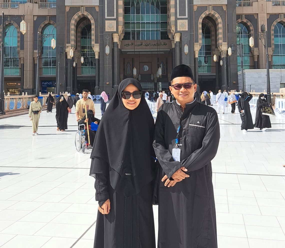 Perempuan yang Menyemai Kehidupan