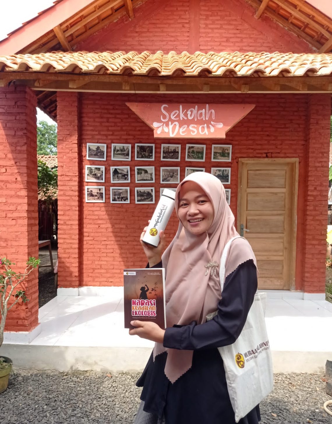 Pelita yang Tak Pernah Padam: Kenangan untuk Mbak Hifni