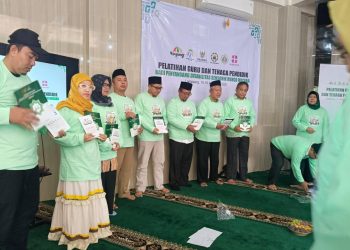 Menyimak dengan Mata, Merasakan dengan Hati