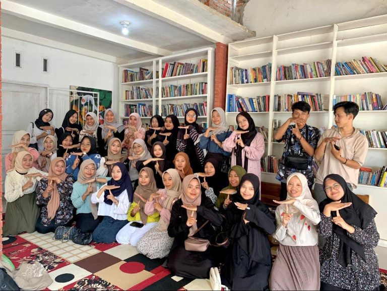 Semangat Juang, Warisan Abadi Bu Hifni untuk Generasi Perempuan Menginspirasi