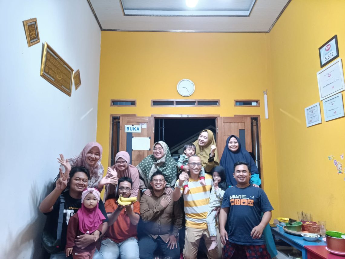 Jejak Kebaikan yang Abadi: Kenangan untuk Hifni Septina Carolina
